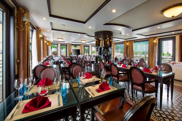 Athena Royal Cruise Ha Long